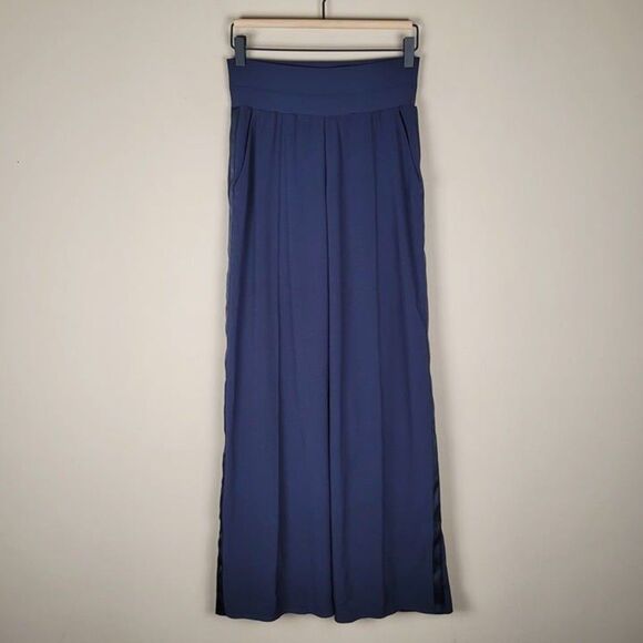 Athleta Size 4 Nolita Wide Leg Pant Pull On Lightweight Stretch Navy Blue - Picture 2 of 12